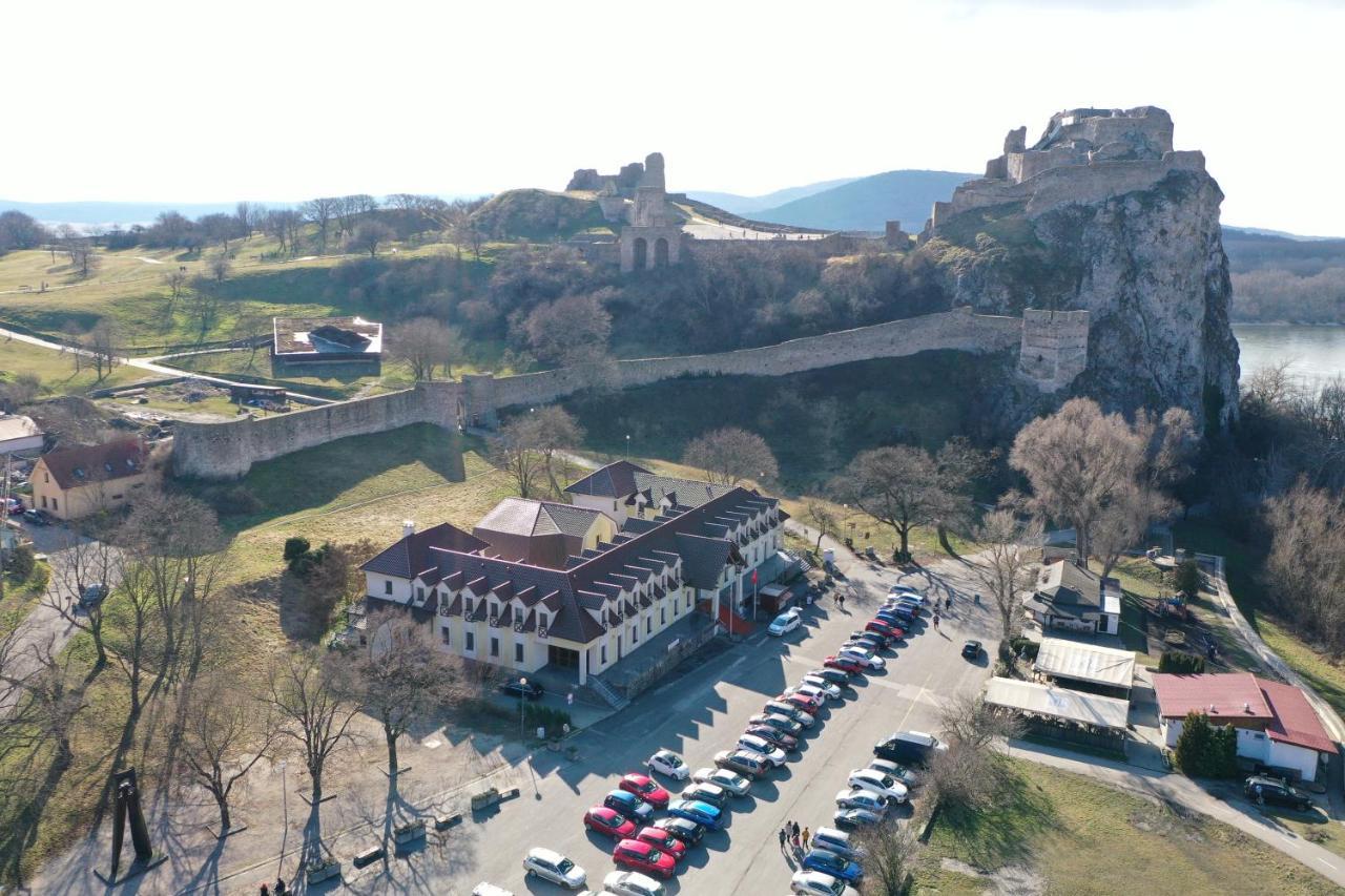 Hotel Hradna Brana Μπρατισλάβα Εξωτερικό φωτογραφία