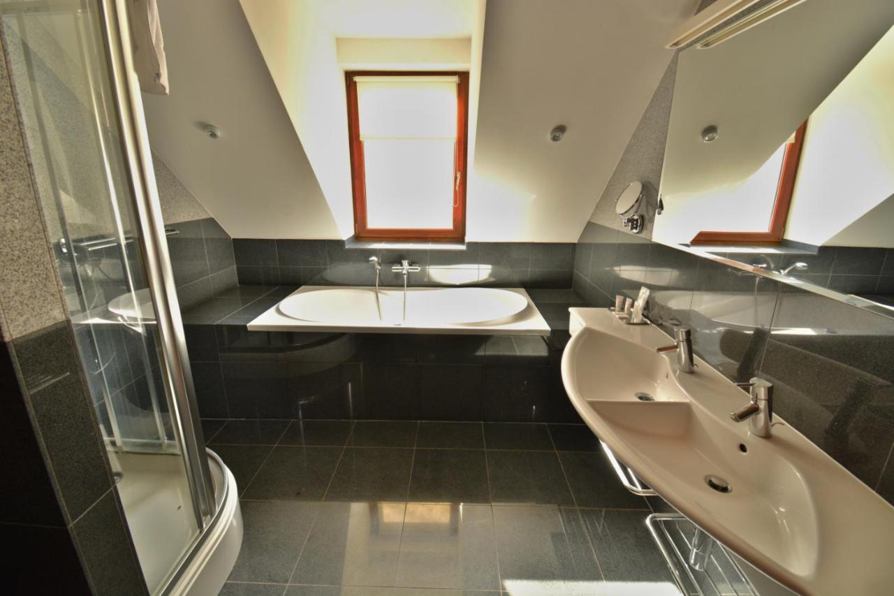 Hotel Hradna Brana Μπρατισλάβα Εξωτερικό φωτογραφία